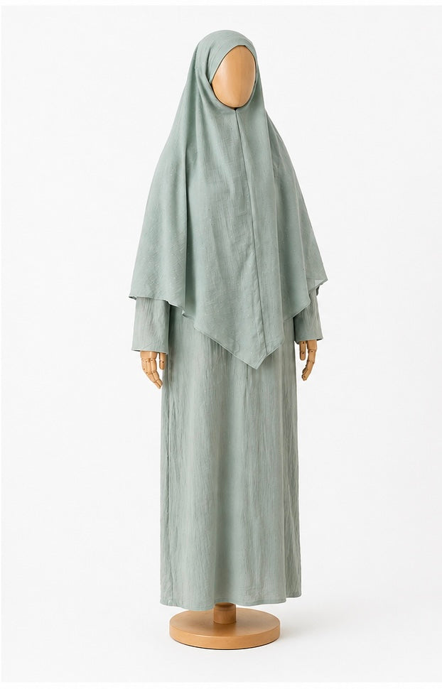 Ensemble abaya & khimar en gaze de coton vert d’eau avec touche de doré ✨